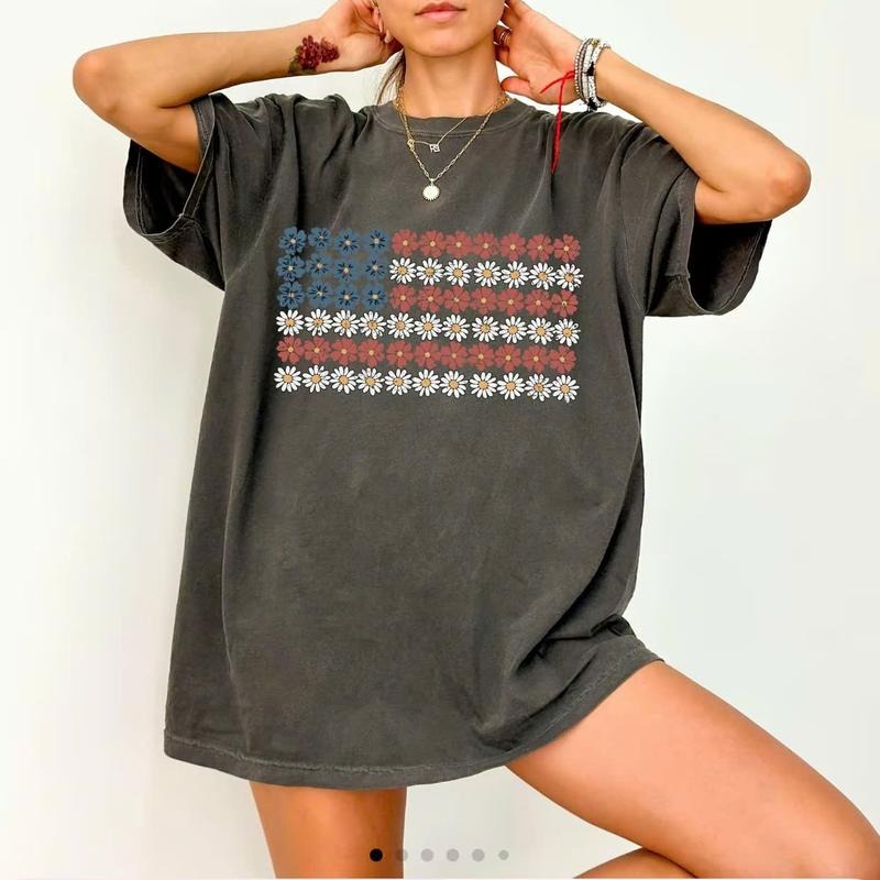 American Flag, Flowers, Red White Blue, Floral, Patriotic, Independence Day, 1776, USA, Women's Tee Tshirtstyle{n002}2