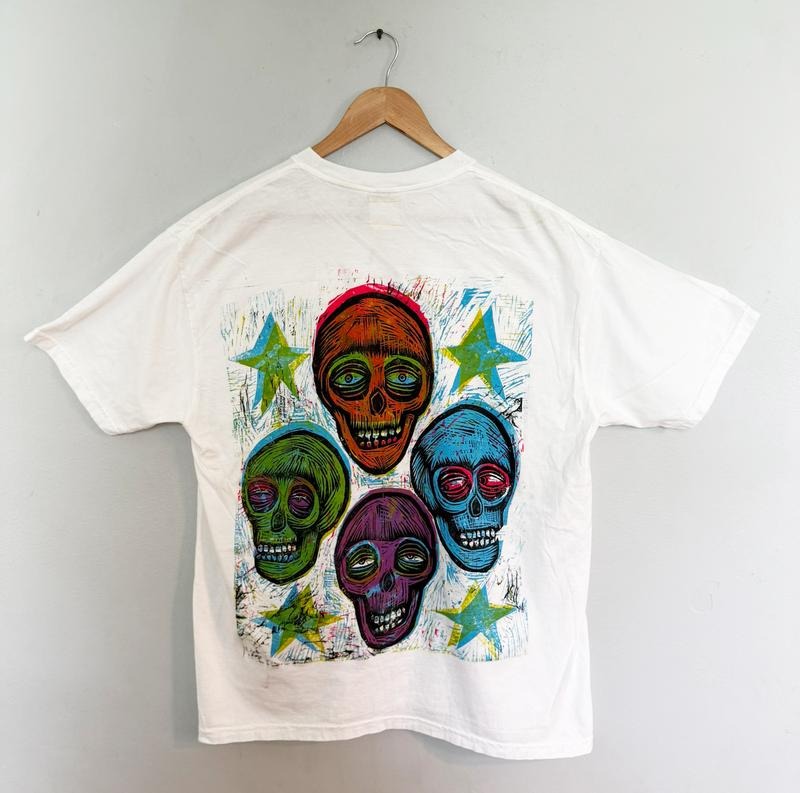 Color Woodcut Skulls Hand Printed Limited Edition T Shirt with Vibrant Design and Stars Casual Menswear