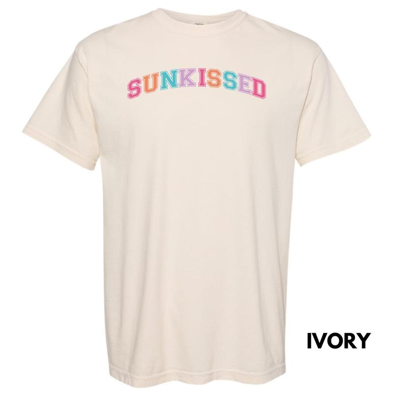 Colorful Sunkissed Comfort Colors T-Shirt 'NLB'