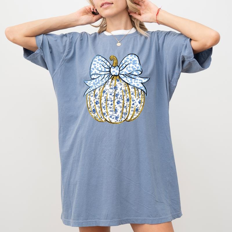 Coquette Gold Glitter Pumpkin Shirt Comfort Colors, Girls Fall Pumpkin Unhinged Unisex T-Shirt, Halloween Girl Fall Gifts, Bow Brushstroke Womenswear