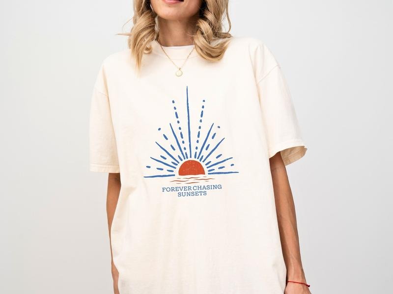 Forever Chasing Sunsets Graphic Tee Sunset Shirt Summer Shirt Beach Shirt Retro Sunset Sweatshirt Womens Shirts For Vacation Beach Tee style 02