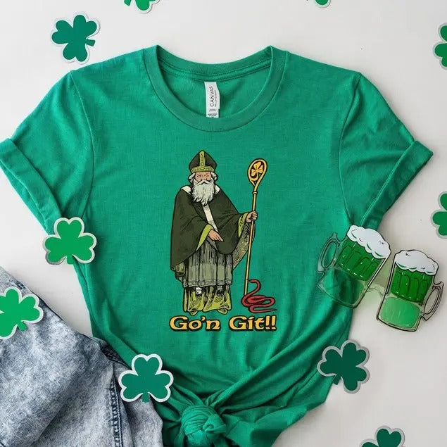 Funny Go'n git st patrick T-Shirt, Funny St Patricks Day Shirt, Shamrock Shirt, St Patty Party Tee, Teacher Shirt