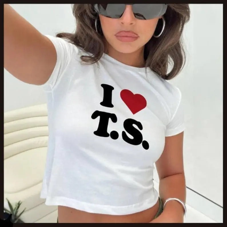 I Love T Baby Tee, I Love T Crop Top, Funny Y2K 2000s Shirt, Crop Top, Graphic Top, Y2K Tee, Gift For Friend