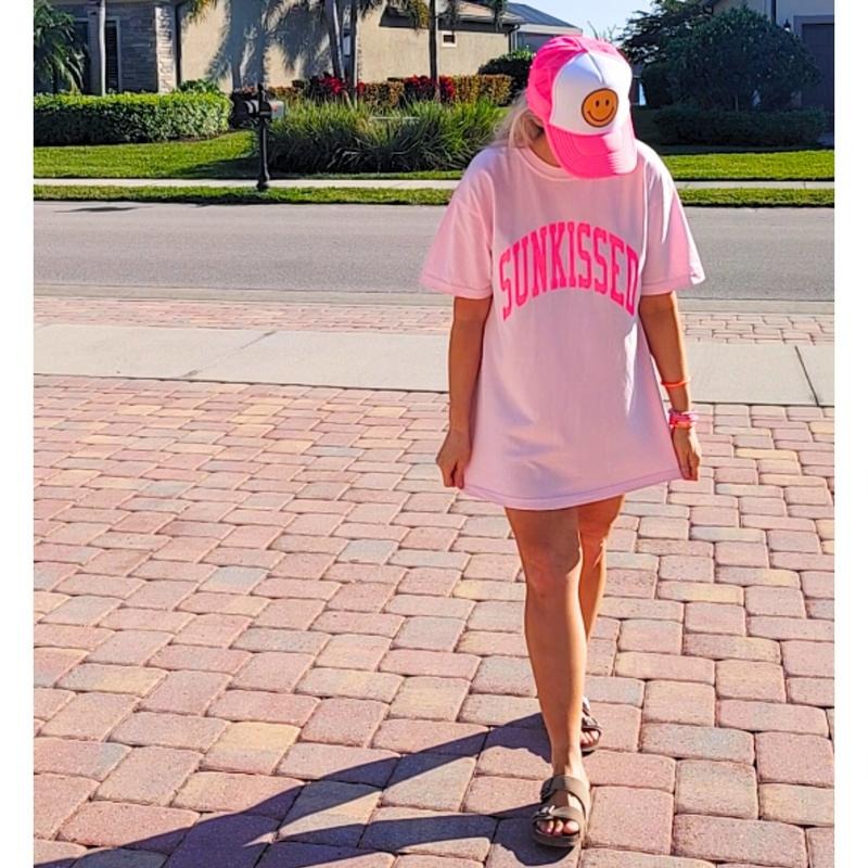 Neon Pink Sunkissed Shirt Summer Tees Oversized Tshirt Preppy Shirts Beachy Tees Preppy Clothes Shirt Trendy Summer T-shirt