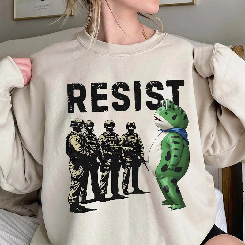 Portland Frog Resist Protest Sweatshirt, Anti Fascism Shirt, Anti Trump Graphic, vintage Activist Tee, I Stand with Frog Shirts, No Kings Day Casual Womenswear