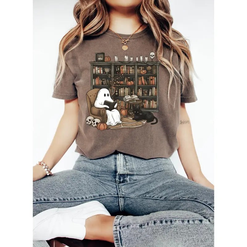 Retro Ghost Reading Book Shirt, Ghost Halloween Shirt, Teacher Graphic Tee, Women Fall T-Shirt, Spooky season Book Lover Gift