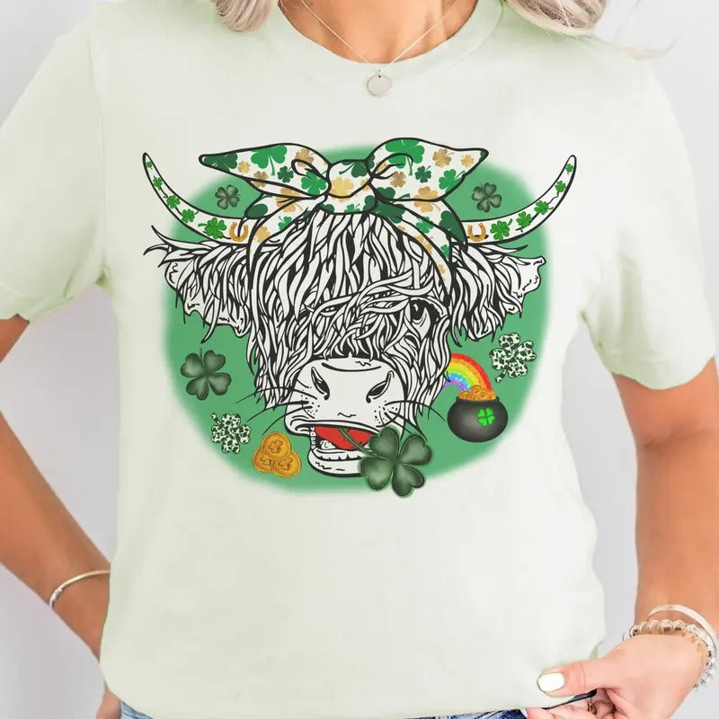 St. Patricks Day Highland Cow Tee St. Pattys Clover Bandana Cow Tshirt Cute Bandana Rainbow Clover Country Cow T-Shirt Casual Graphic Tees