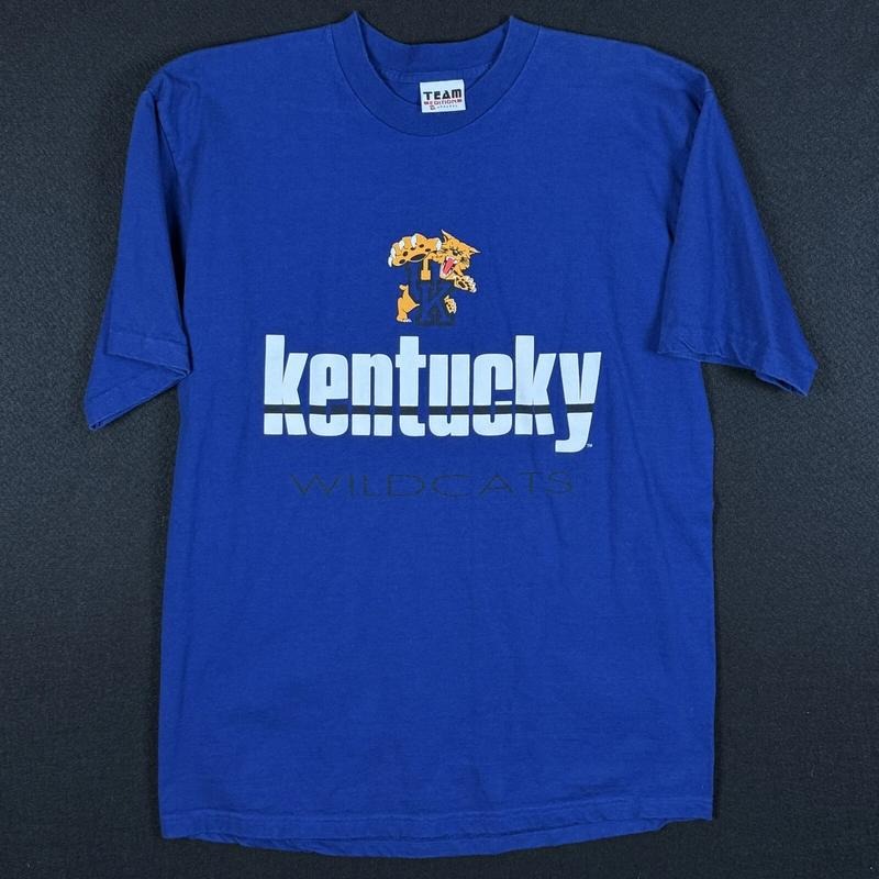 Vintage Kentucky Wildcats Big Logo Unisex T-shirt Sweatshirt Hoodie48