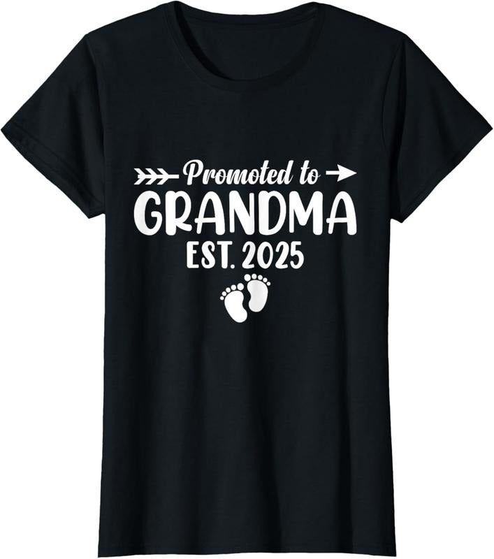 100% Cotton Soon to Be Grandma 2025 Gift Promoted to Grandma Est 2025 T-Shirt Hoodie, Sweatshirt | DripVista.com