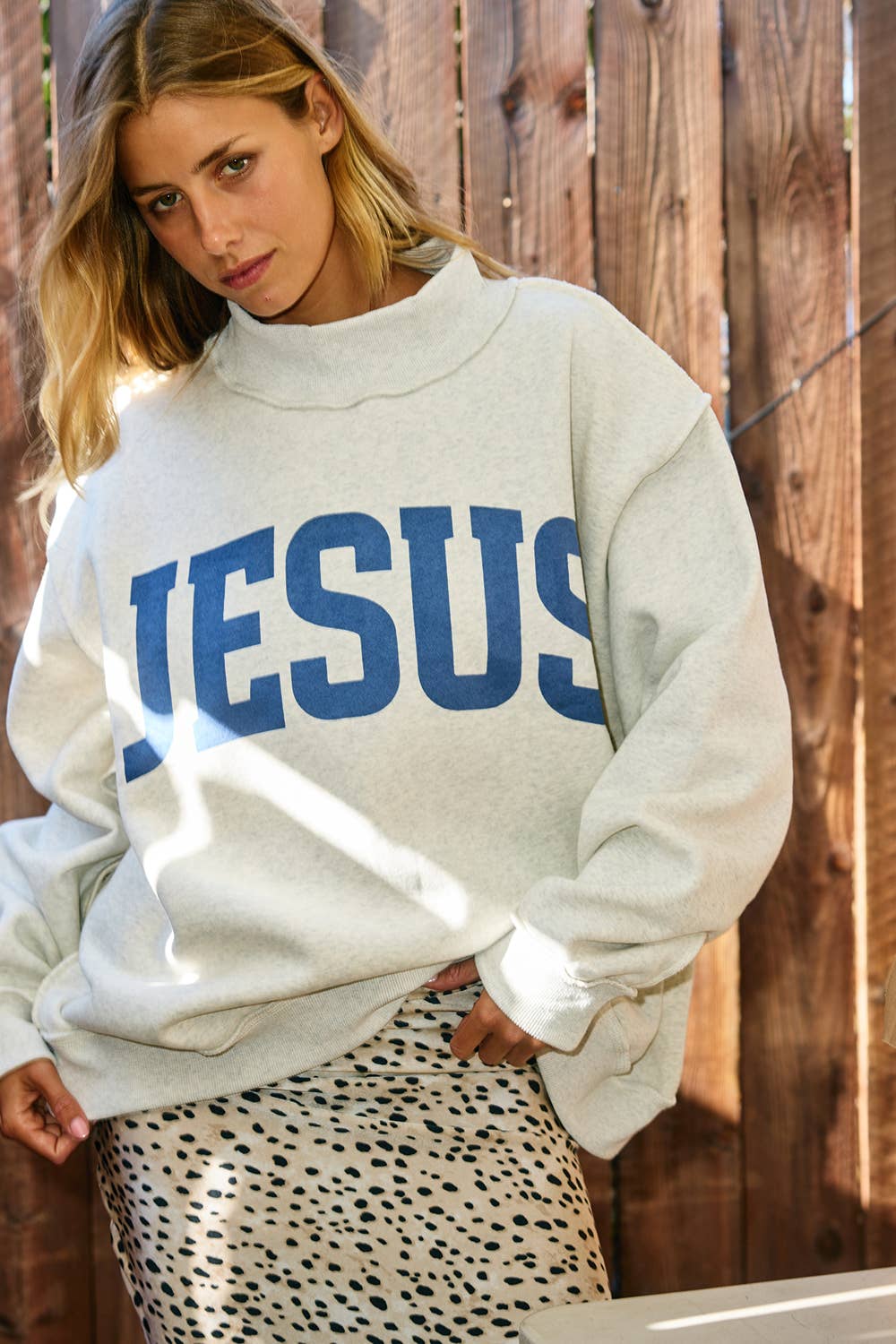 IT2594-JESUS | 'jesus & God Is Good' Reversible Sweatshirt