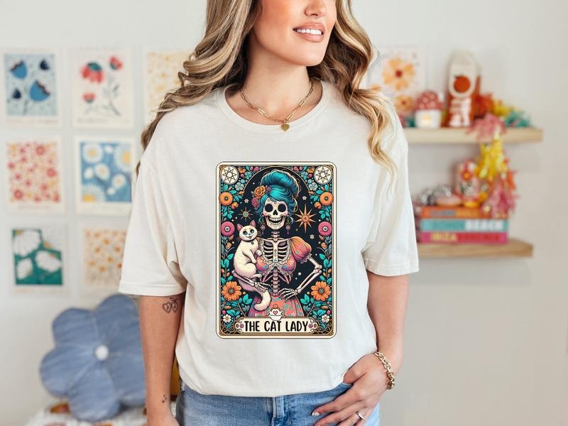 #817 - The Cat Lady Tarot -  Print Unisex Crew neck Tee T-shirt