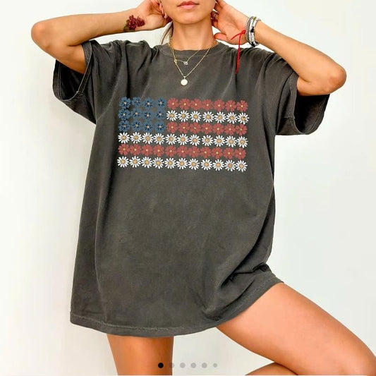 American Flag, Flowers, Red White Blue, Floral, Patriotic, Independence Day, 1776, USA, Women's Tee Tshirtstyle{n002}2