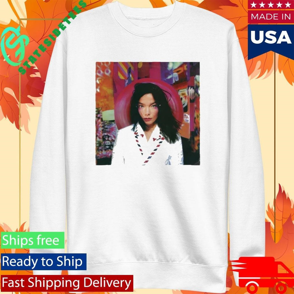 Anne Hathaway Björk Shirt