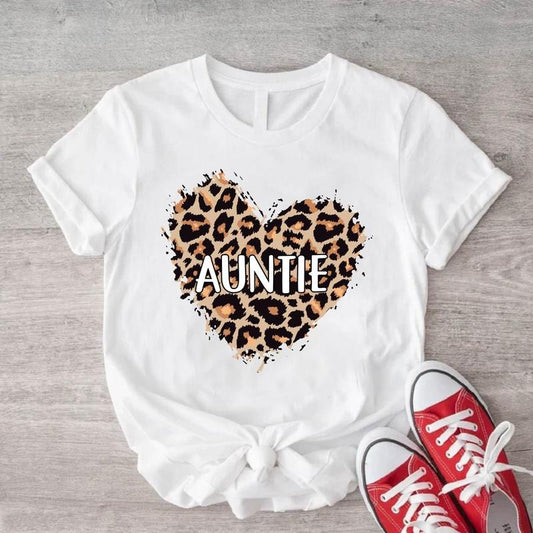 Auntie Leopard Heart Shirt, New Aunt Gift Shirt, Tia Birthday Gift Tee, Sister Shirt, Aunt To Be Tee, Aunt Pregnancy Announcement T-Shirt.