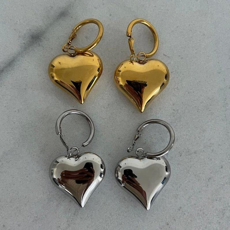 BUBBLE HEART EARRINGS T-Shirts, Hoodie, Sweatshirt | DripVista.com
