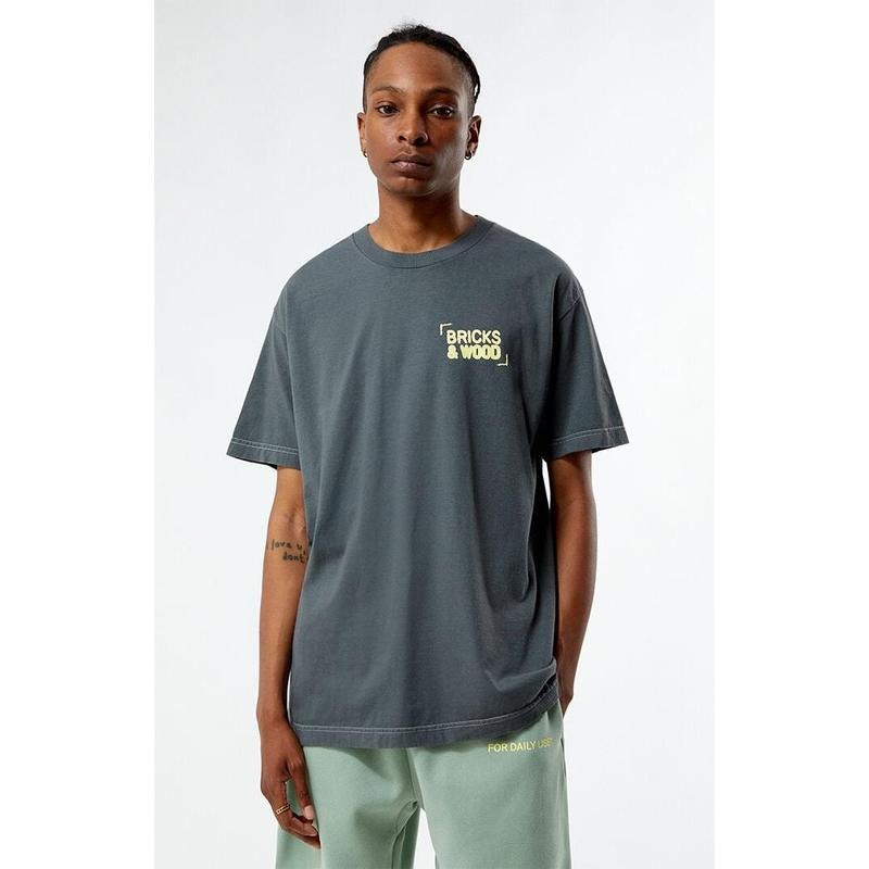 Bricks & Wood Men's Logo T-Shirt - Multicolor Hoodie, Sweatshirt | DripVista.com
