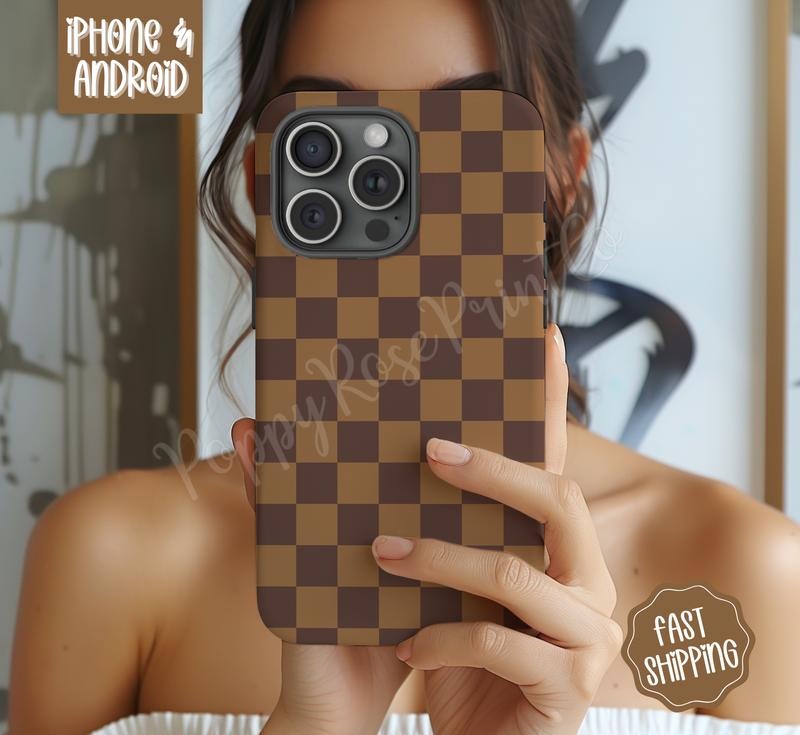 Brown Checkered Phone Case Mag Safe Compatible Magnetic Tough Case T-Shirts, Hoodie, Sweatshirt | DripVista.com