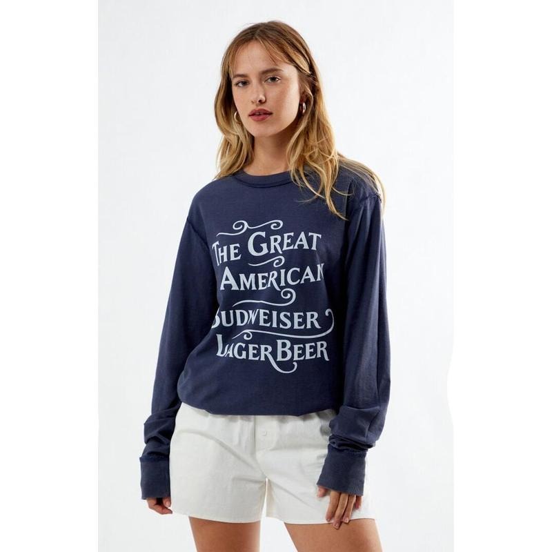 Budweiser Women's By PacSun Reversible Long Sleeve Pocket T-Shirt Hoodie, Sweatshirt | DripVista.com