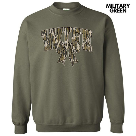 Camo Wife Coquette Sweatshirt 'NLB