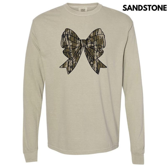 Camouflage Bow Long Sleeve Comfort Colors T-Shirt 'NLB'