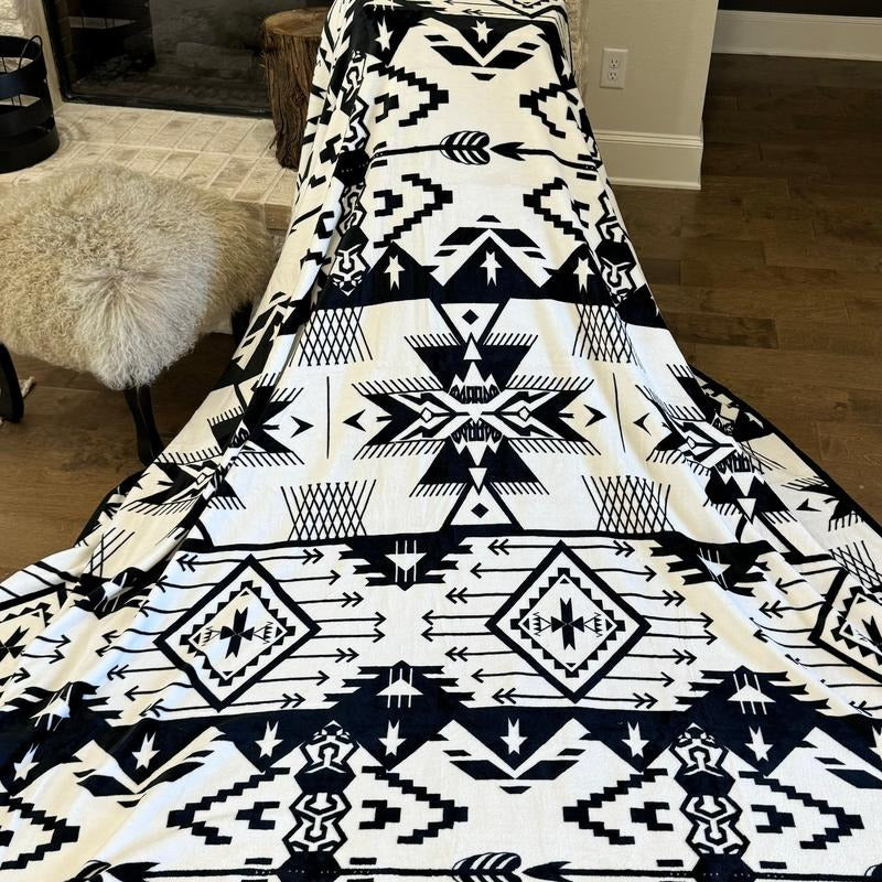 Carnation Soft Oversized Blanket 82 x 90