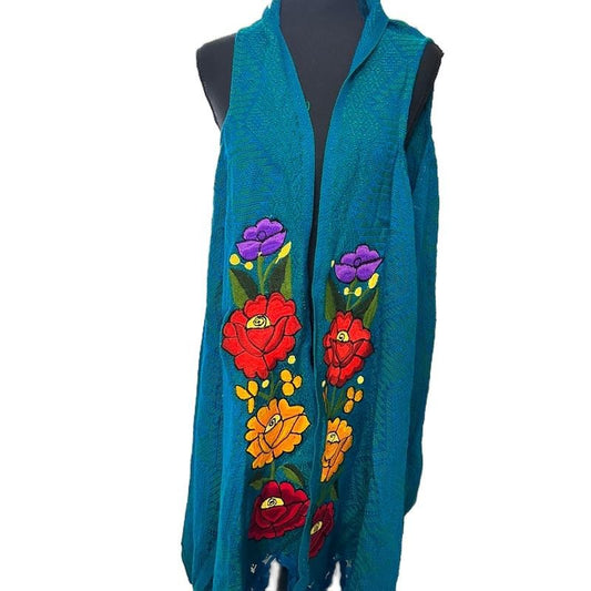 Chaleco largo bordado. One size long embroidered vest