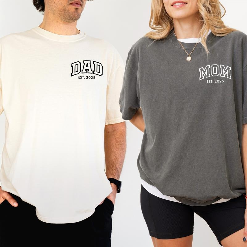 ChicCotton Custom Mom Dad Comfort Colors Shirt, Personalized Mama & Dadda T-shirt, Matching Parents Graphic Tee, Pregnancy Announcement Clothing