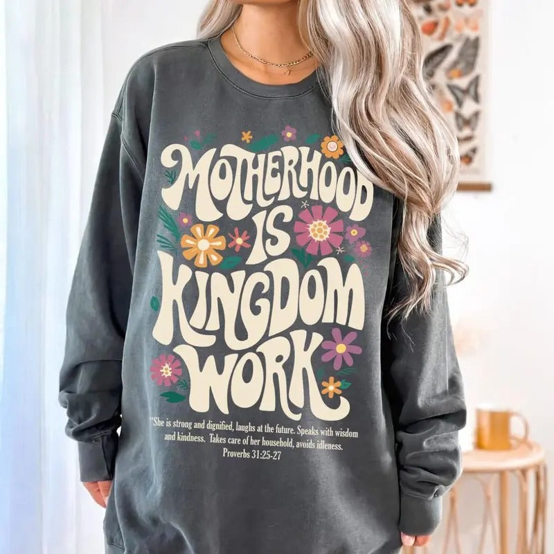 Christian Mom Shirt, Motherhood is Kingdom Work Shirt, Retro Christian Mom Shirt, Christian retro Shirt, Christian Mothers Day