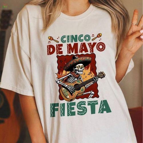 Cinco Breathing styles Mayo T-Shirt Collection Fiesta, Retro Funny, Chip Dippin' T-Shirt Hoodie, Sweatshirt | DripVista.com