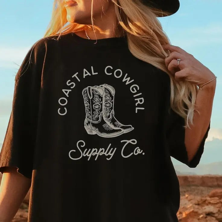 Coastal Cowgirl Shirt, Country Western TShirt, Boho Cowgirl Crewneck Tee, Beach Cowgirls, Cowgirl Surf T-Shirt, Retro Summer