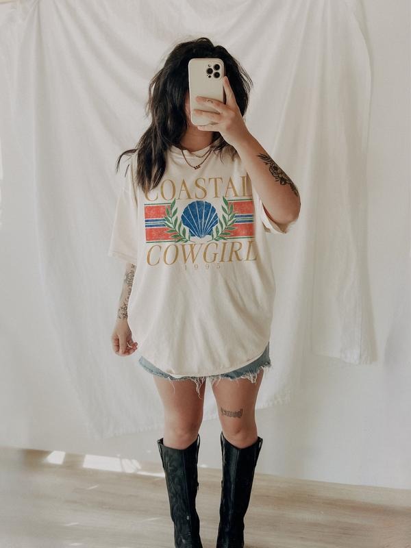Coastal Cowgirl Tee Trendy Summer Aesthetic Graphic Tee Tee Western Boho Shirt
