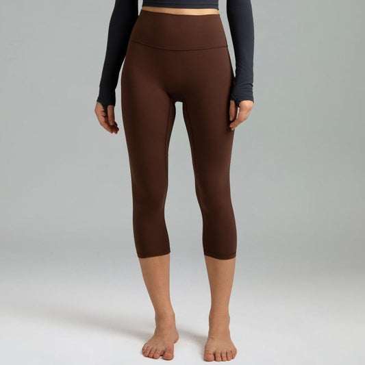 Colorfulkoala Women's No Front Seam Yoga Capri 21" Dreamlux High-Waisted Tummy Control Workout Leggings with Hidden Pocket Petite Length