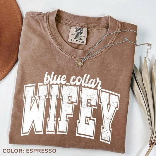 Comfort Colors Blue Collar Wife T-Shirt, Vintage Preppy Trucker Wifey Tee, Construction & Plumber Wife Shirt, Country Girl Aesthetic Tee