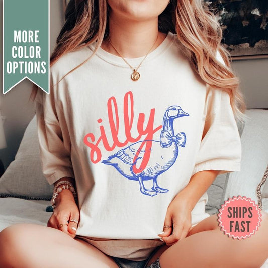 Comfort Colors Silly Goose T-Shirt, Comfort Colors Silly Goose T-Shirt, Funny Shirt Gift, Trendy Tee Retro Funny Meme Gift, Funny Goose