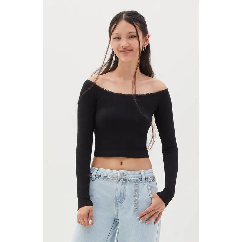 Contour Women's Samantha Lace Trim Seamless Long Sleeve Top T-Shirts, Hoodie, Sweatshirt | DripVista.com