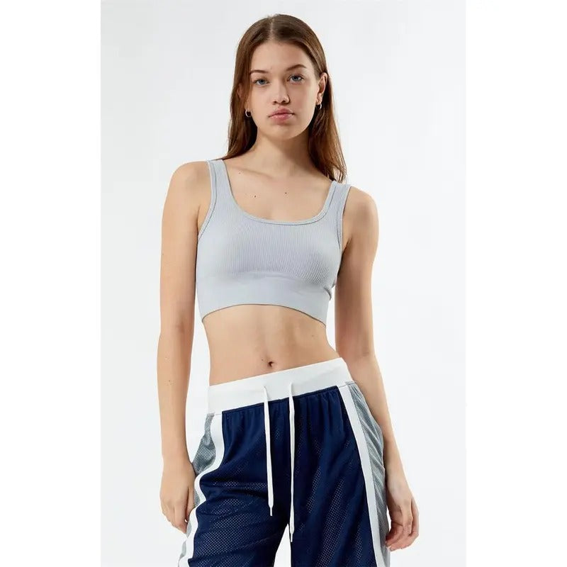Contour Women's Ursula Seamless Cropped Tank Top T-Shirts, Hoodie, Sweatshirt | DripVista.com