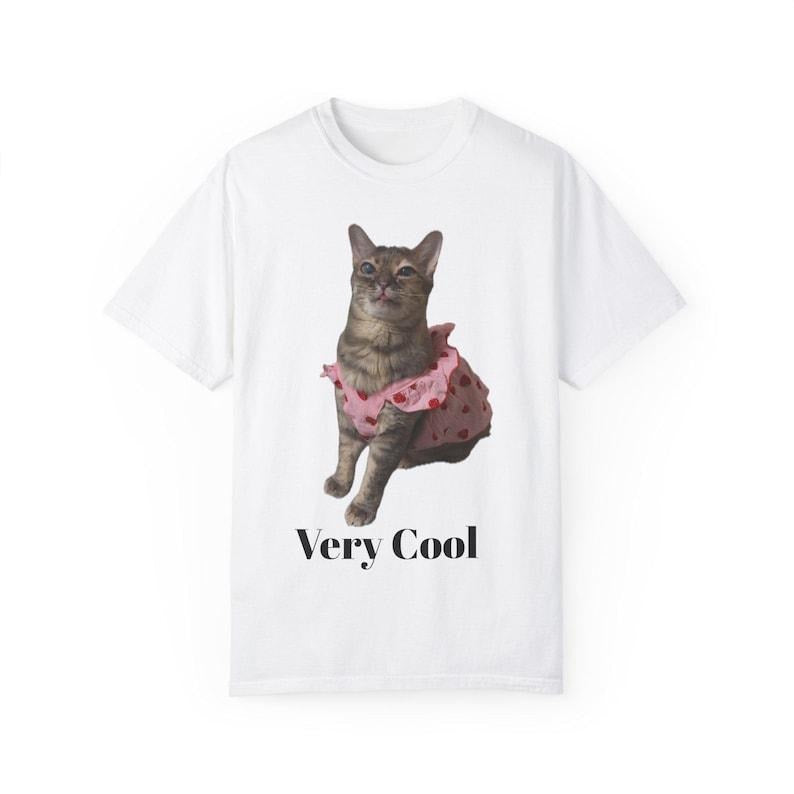 Cool Cat Unisex T-Shirt, Fun Gift for Cat Lovers, Casual Wear, Pet Enthusiast, Unique T-Shirt, Summer Style Cotton Comfort Fabric