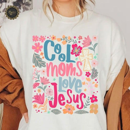 Cool Moms Love Jesus Sweatshirt, Praying Mama Shirts,Religious Mom Sweatshirt,Mother's Day T Shirt,Inspirational Mom Shirt,Bible Verse Shirt