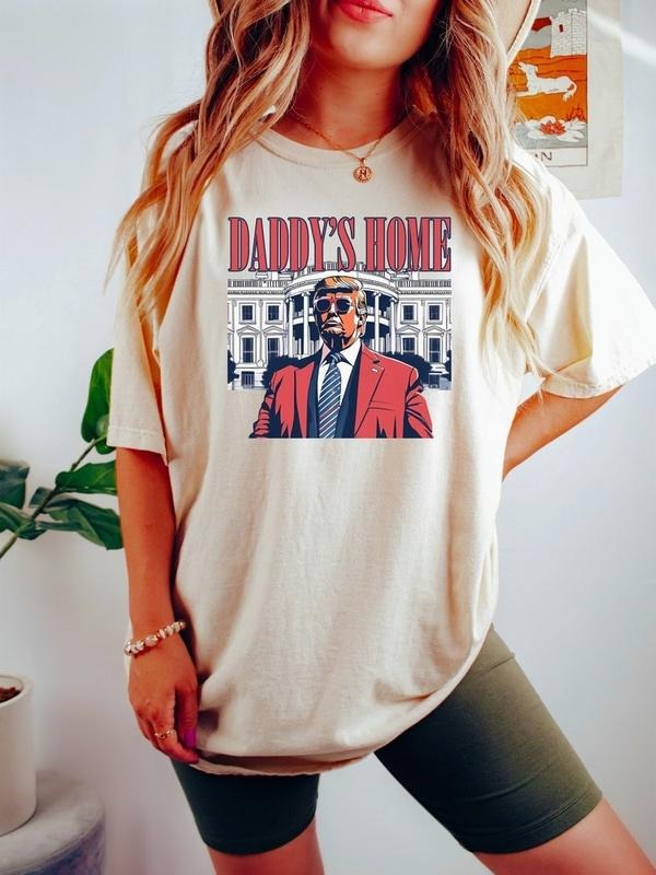 Daddy's Home Shirt, White House Trump 2024 Shirt, 4th of July Shirt, Trump Sweatshirt, Trump Gift Hoodie | DripVista.com