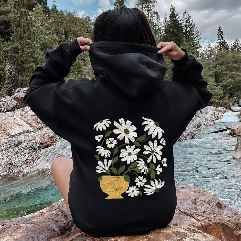 Daisies, Retro Floral Design Hoodie T-Shirts, Sweatshirt | DripVista.com
