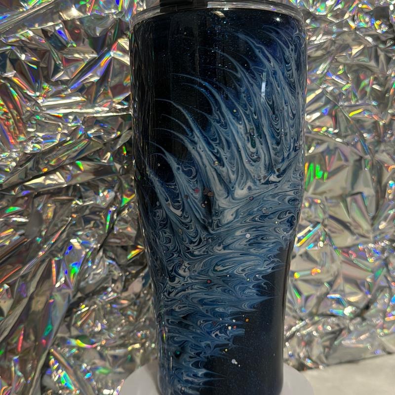 Deep Blue Feather Swirl 32 oz Tumbler T-Shirts, Hoodie, Sweatshirt | DripVista.com