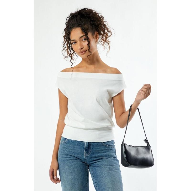 Est. PAC 1980 Women's Sunday Off-The-Shoulder T-Shirt Hoodie, Sweatshirt | DripVista.com