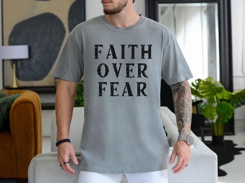 Faith Over FOG Christian T-Shirt For Men, Short Sleeve Round Neck T-Shirt for Daily Wear, Casual Comfy Men'WB shield Top...