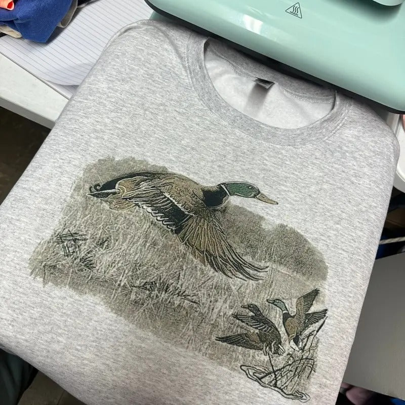 Flying Mallard Vintage Oversized Print Crewneck Sweatshirt