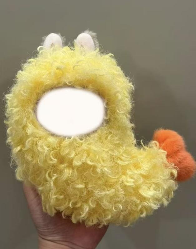 Fried Prawn Doll Clothes - Yellow Curly Outfit for Collectors & Enthusiasts of POP MART Series