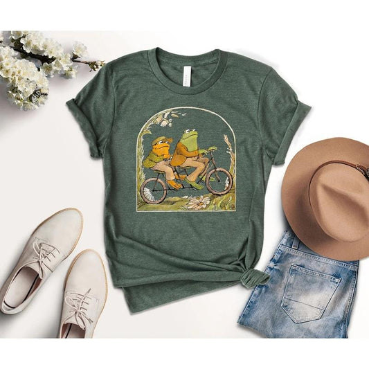 Frog and Toad T-Shirt, Vintage Classic Book shirt, Cottagecore Aesthetic shirts, Gift for Book Lover, Man I Love Frog shirt, Frog Lover Gift Menswear Top