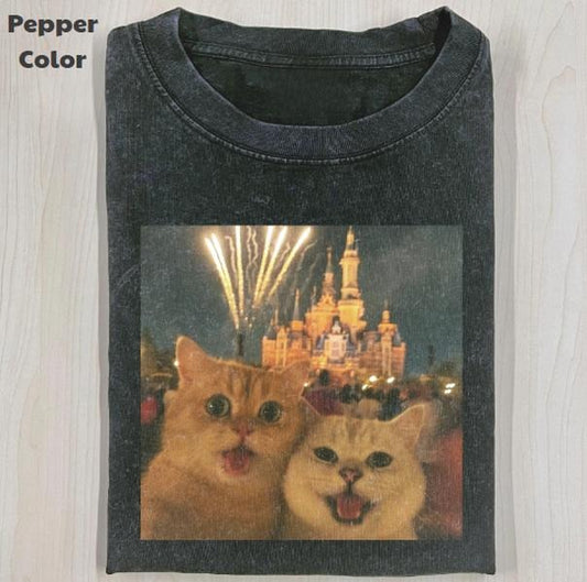Funny Animal Vintage Graphic Tee, Cat Couple Selfie T-Shirt, Cute Kitten Animal Shirt, Gift For Couple, Unisex Meme Cringe Funny Shirt, Menswear Womenswear Streetwear Cotton Comfort