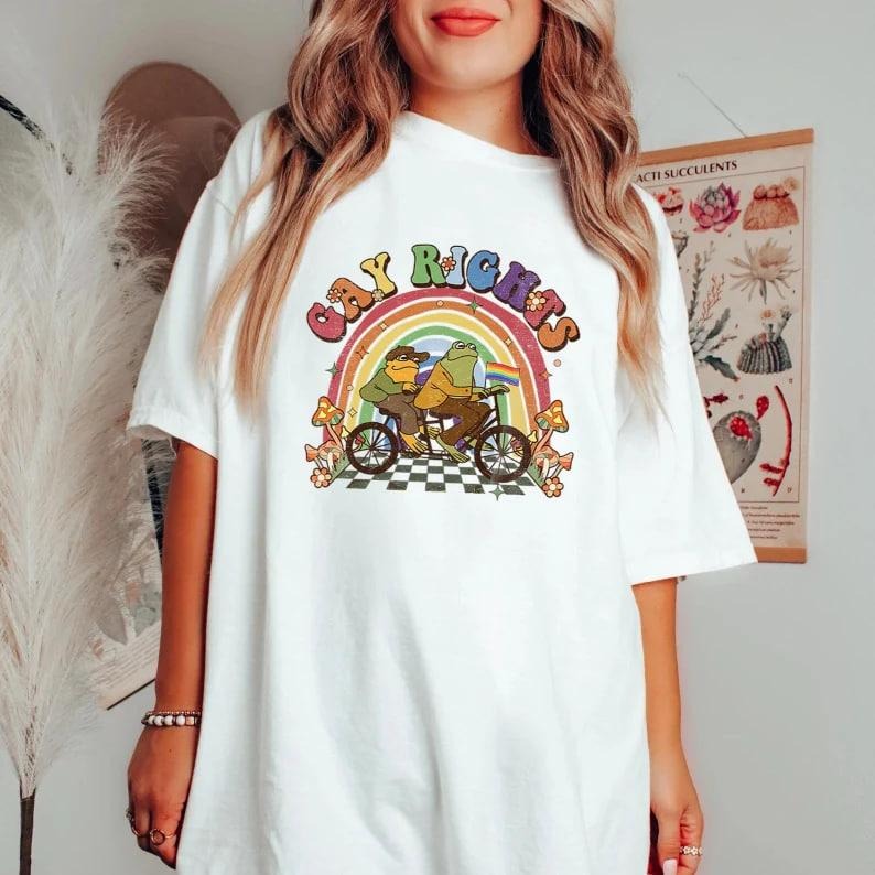 Funny Frog Gay Rights LGBT Rainbow T-shirt, Funny LGBT Shirt, Frog And Toad Pride T-Shirt, LGBTQ Shirt Hoodie, Sweatshirt
