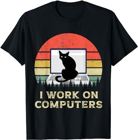 Funny Work Shirts, I Work On Computers Distracting Cat on Laptop Funny T-Shirt Menswear Casual Cotton