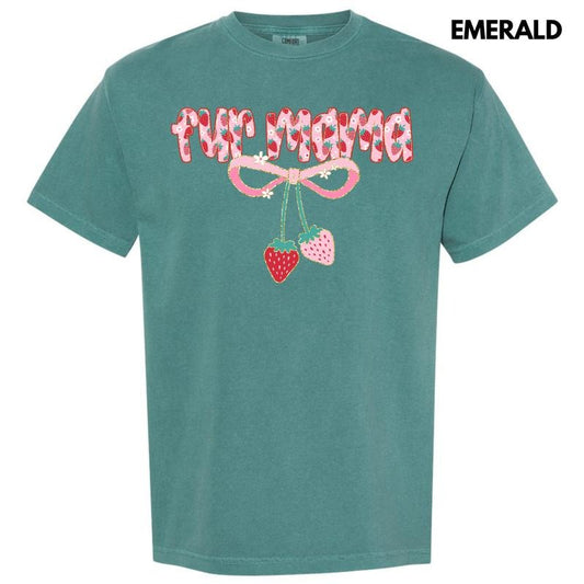 Fur Mama Strawberry Coquette Comfort Colors T-Shirt 'NLB'